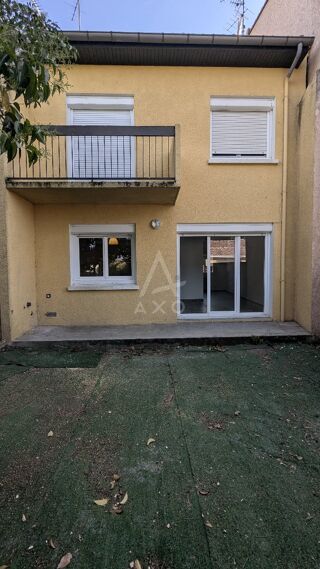  Maison à louer 4 pièces 79 m²
