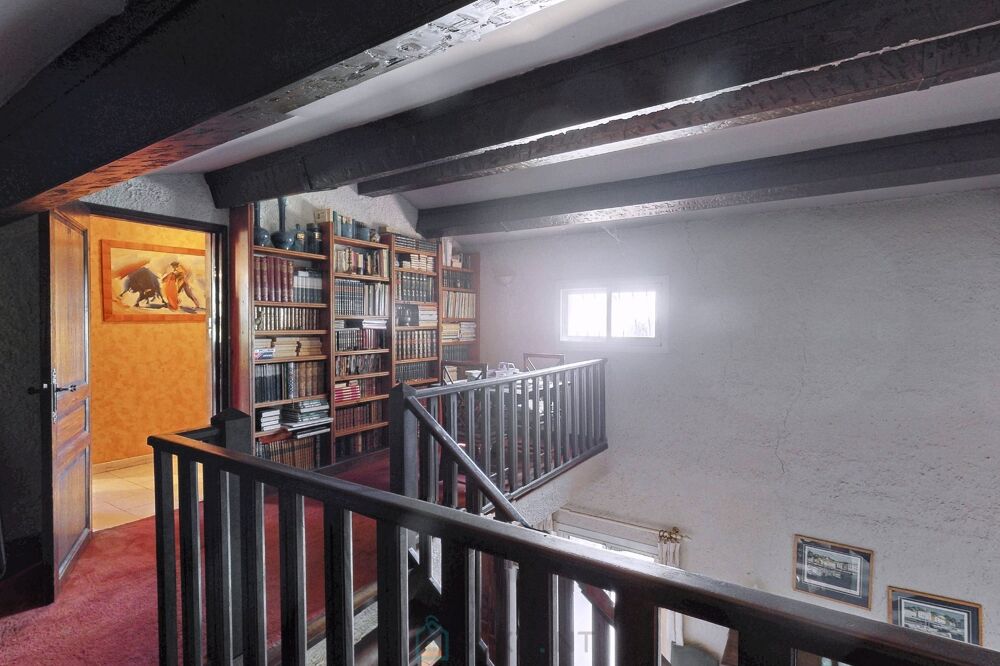 � vendre  Maison Saint-Mitre-les-Remparts (13920)