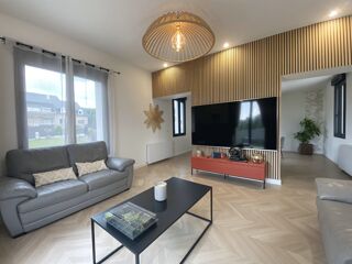  Maison à vendre 8 pièces 215 m²