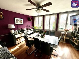  Maison  vendre 8 pices 170 m