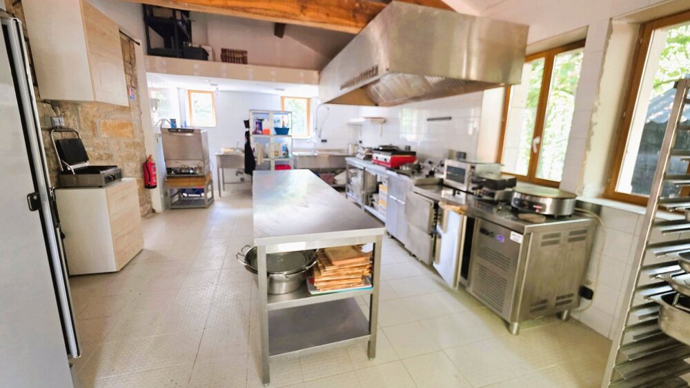 � vendre  Maison Saint-Antonin-Noble-Val (82140)