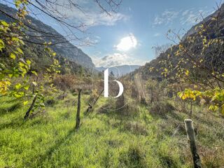  Maison  vendre 5 pices 215 m