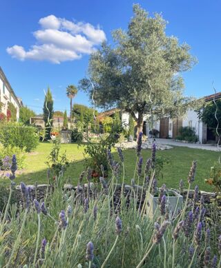  Villa à vendre 14 pièces 580 m²