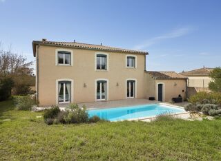  Maison � vendre 8 pi�ces 180 m�