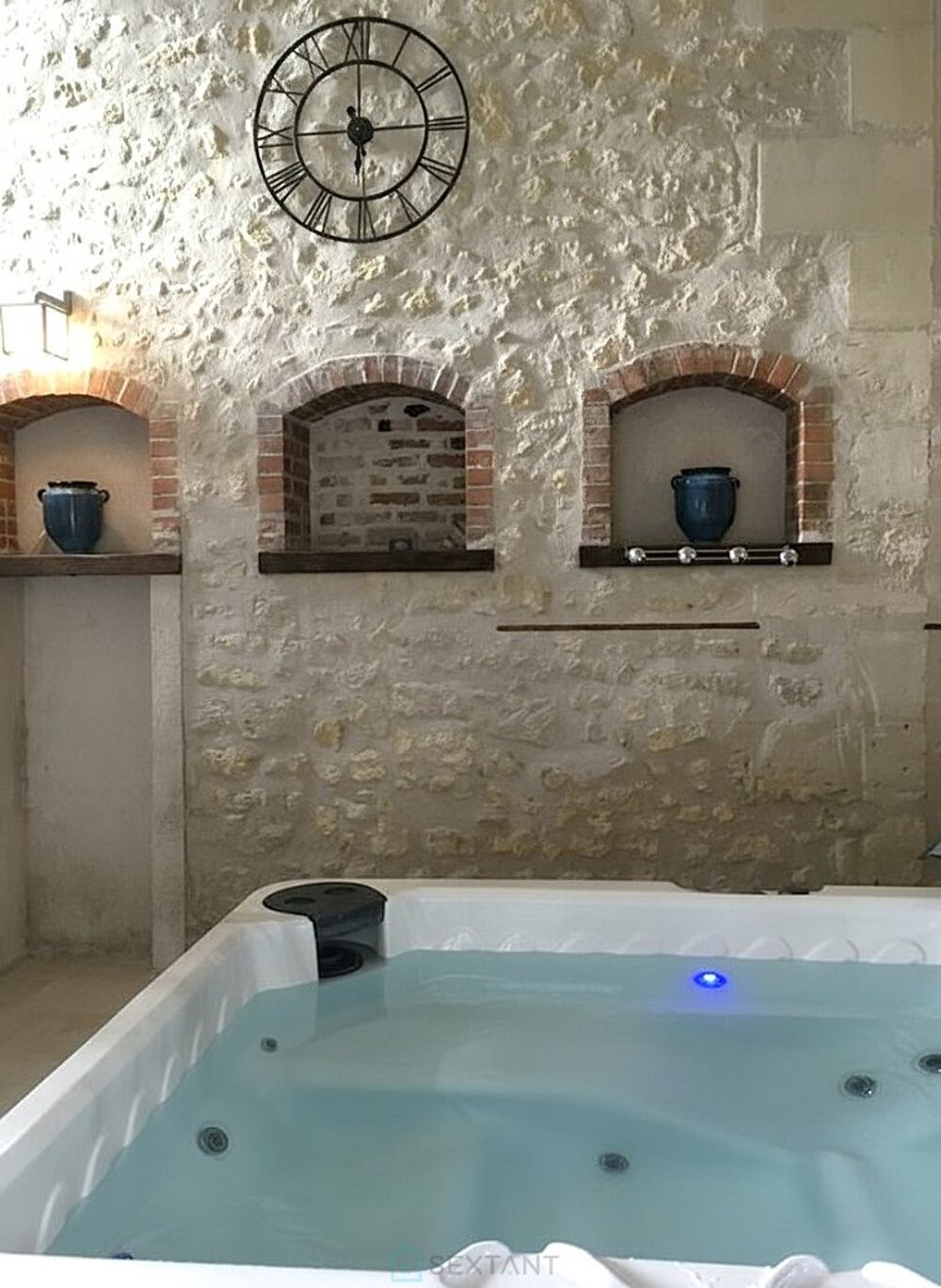 à vendre  Villa Amboise (37400)