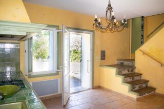  Maison � vendre 12 pi�ces 310 m�