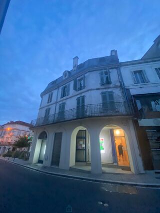  Immeuble à vendre 