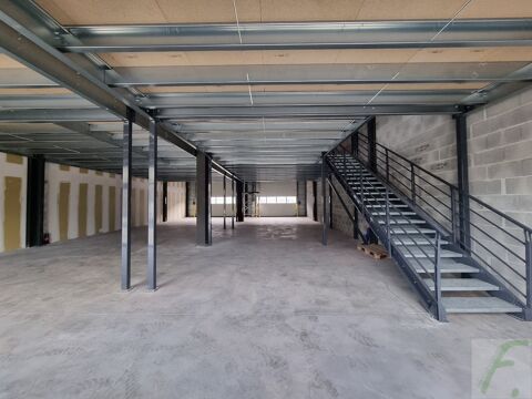 Entrepots et Bureaux 4400 73420 Mery