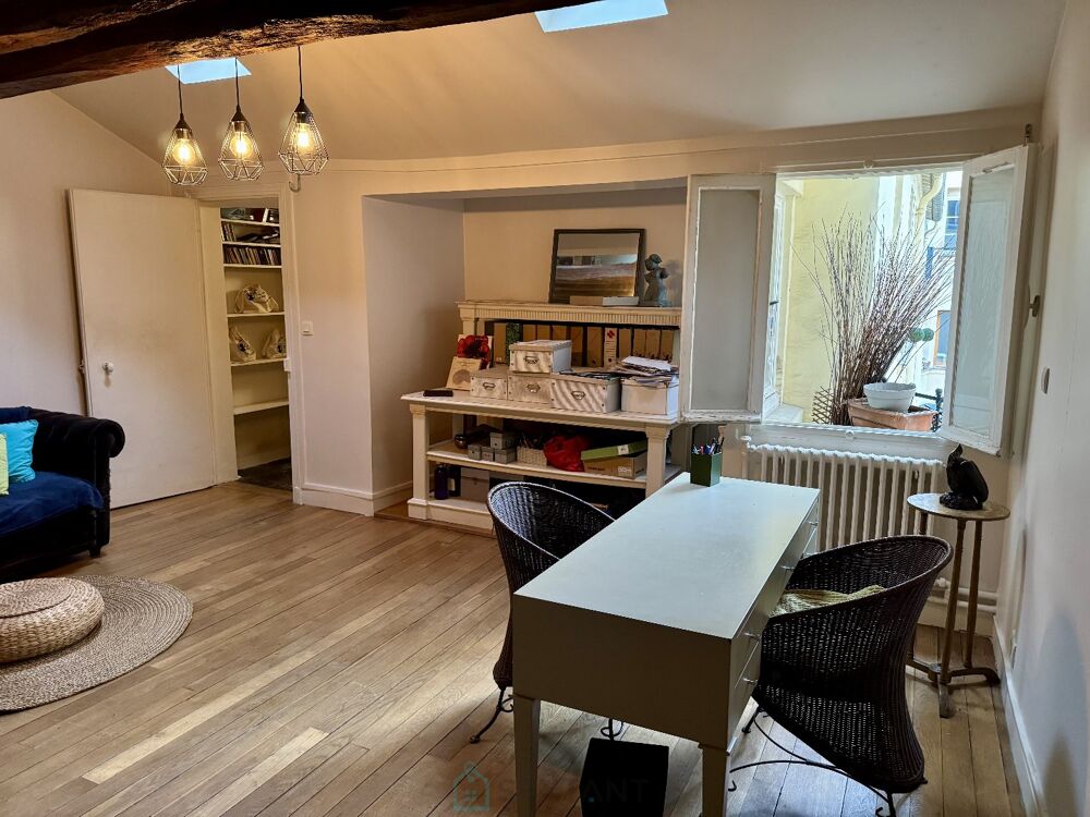 à vendre  Appartement Versailles (78000)
