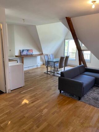  Immeuble à vendre 151 m²