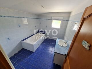  Maison � vendre 13 pi�ces 307 m�