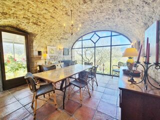  Maison � vendre 7 pi�ces 210 m�