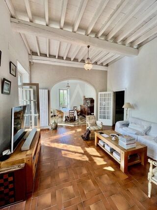  Maison  vendre 8 pices 181 m