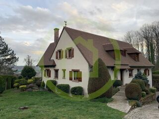  Villa � vendre 9 pi�ces 273 m�