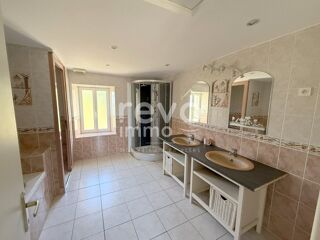  Maison � vendre 7 pi�ces 271 m�