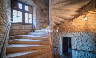  Maison � vendre 8 pi�ces 325 m�