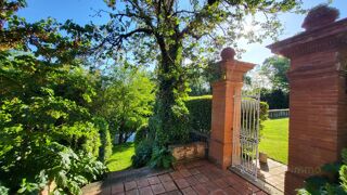  Propriété/château à vendre 15 + pièces 350 m²
