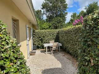  Maison à vendre 15 + pièces 210 m²