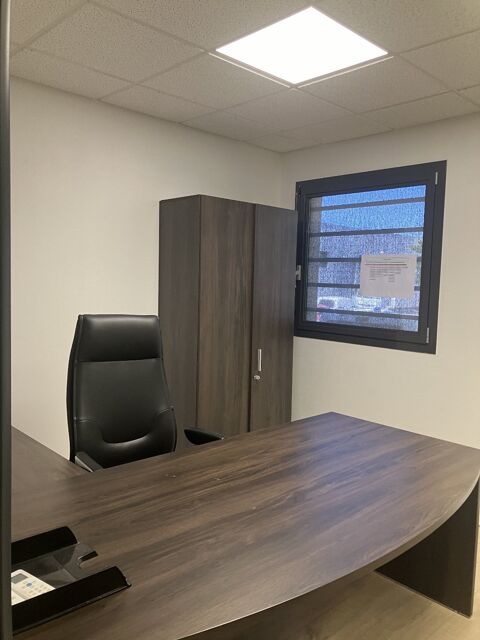   Bureau 