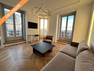  Appartement à vendre 7 pièces 152 m²