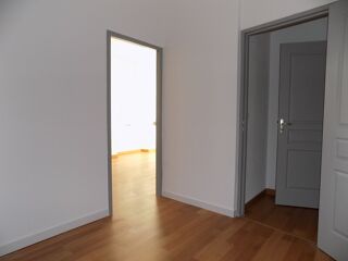  Appartement à louer 2 pièces 41 m²