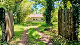  Maison  vendre 7 pices 230 m