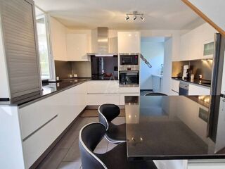  Villa � vendre 10 pi�ces 236 m�