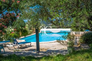  Villa à vendre 12 pièces 363 m²