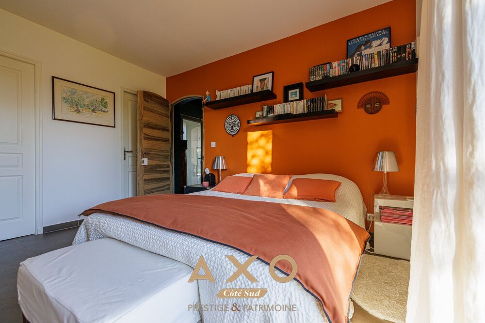 � vendre  Maison �guilles (13510)