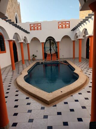  Maison � vendre 8 pi�ces 260 m� Ngaparou