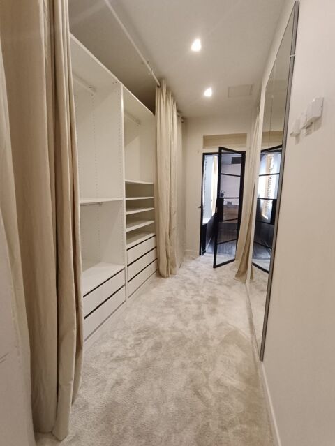  Appartement � louer 3 pi�ces 127 m�