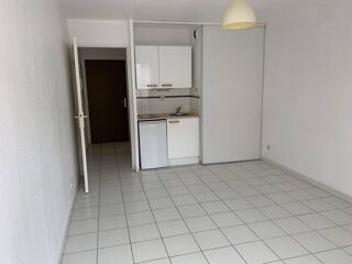  Appartement à louer 1 pièce 20 m²