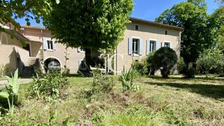  Maison à vendre 15 + pièces 345 m²