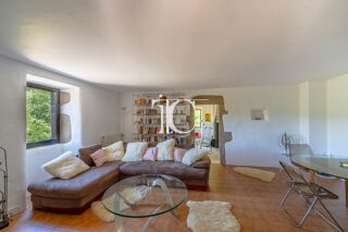  Villa à vendre 9 pièces 289 m²
