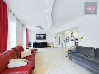  Maison  vendre 6 pices 135 m