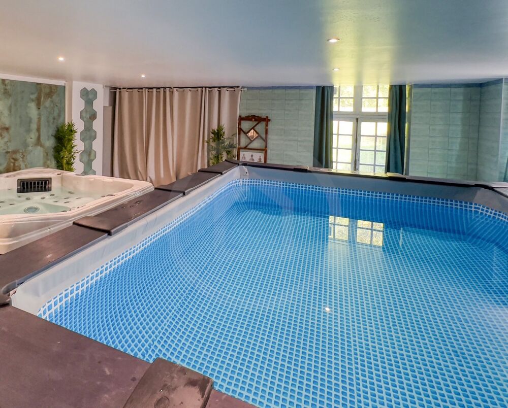  vendre  Proprit/chteau Roye (80700)