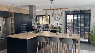  Maison à vendre 7 pièces 215 m²