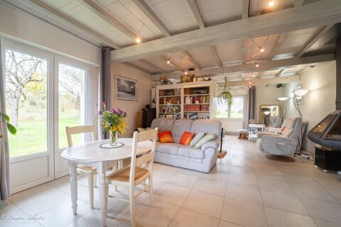   Maison Maison - 8 pi�ce(s) - 166 m�