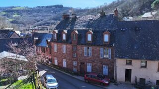  Immeuble  vendre 15 + pices 521 m