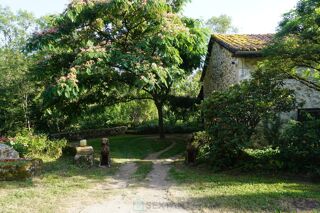  Villa � vendre 7 pi�ces 215 m�