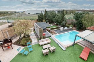  Maison à vendre 10 pièces 820 m²