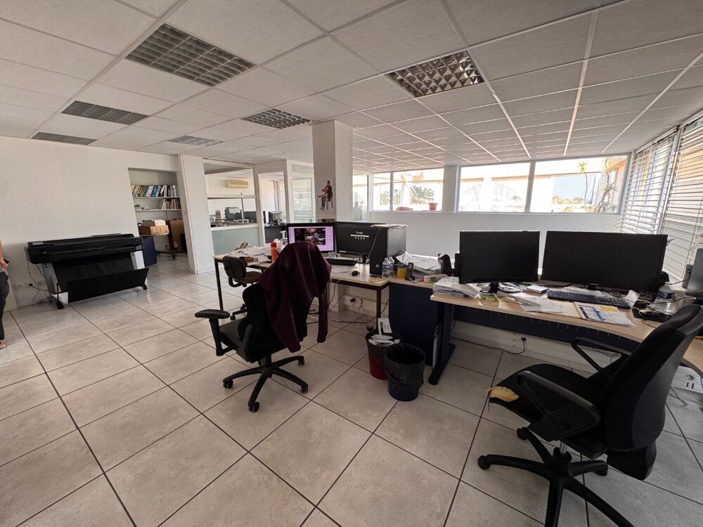   Bureau Canet en roussillon