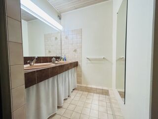  Appartement  vendre 4 pices 78 m
