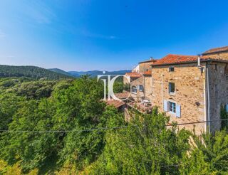  Maison  vendre 6 pices 130 m