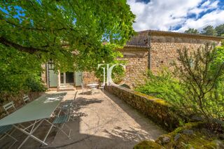  Villa � vendre 8 pi�ces 333 m�