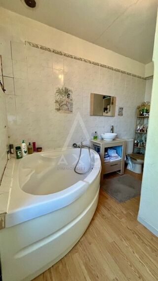  Maison � vendre 8 pi�ces 181 m�