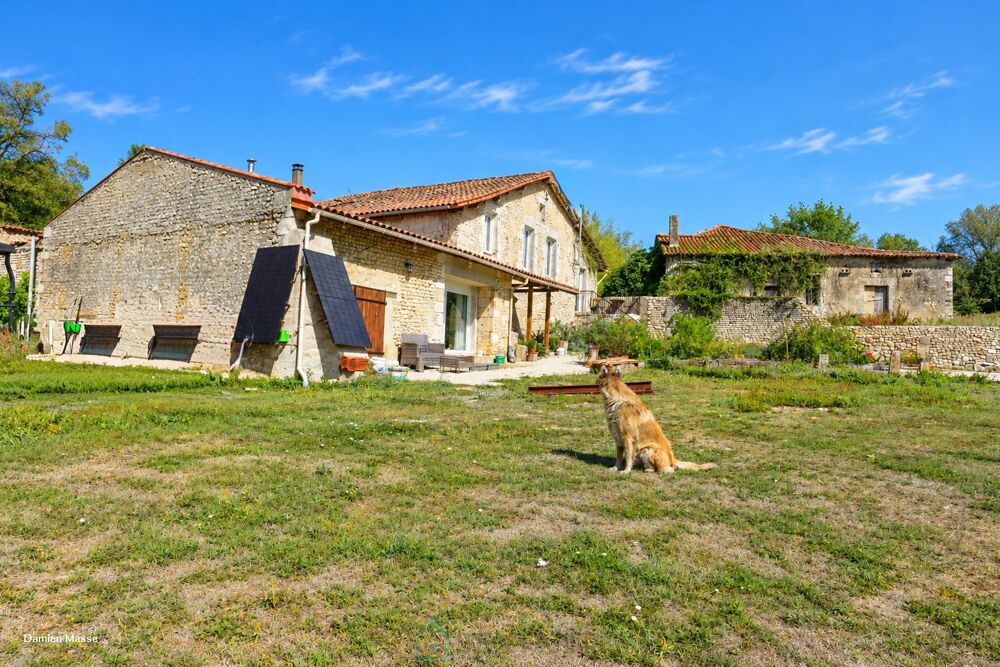 Vente Maison Corps de ferme Nonac