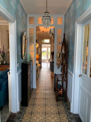  Maison � vendre 10 pi�ces 263 m�