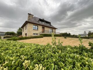 Maison 6 pièces 139 m² · à Pleugueneuc · 139 m² · 296 000 €