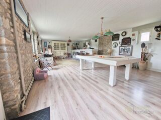  Maison � vendre 8 pi�ces 320 m�